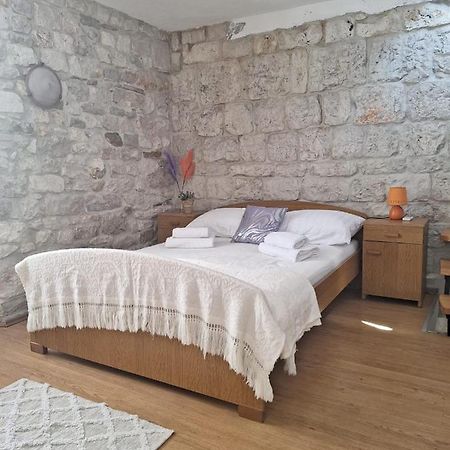 Apartment Tonka Trogir Buitenkant foto