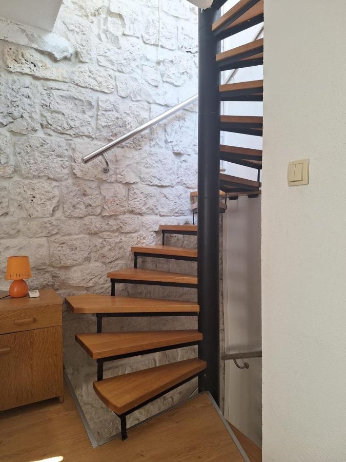 Apartment Tonka Trogir Buitenkant foto